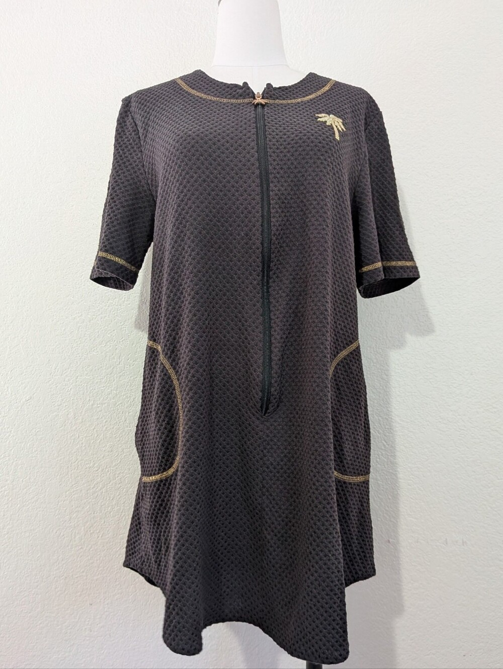 Vintage Paradise Bay Waffle Knit Short Sleeve Shift Dress with Gold Trim